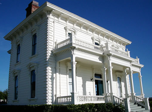 The Palmtag Muzzio Bowen Mansion