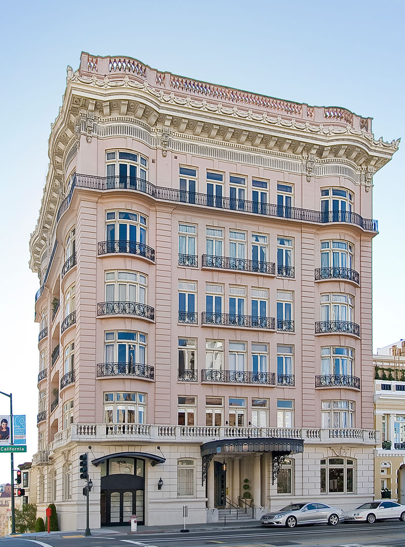 A Contemporary Home Within An Iconic Beaux Arts Building