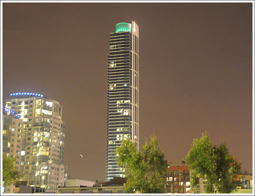 One Rincon Hill: Glowing Green