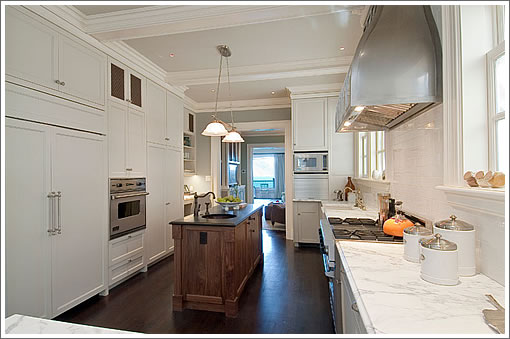 130 Sea Cliff Avenue Kitchen