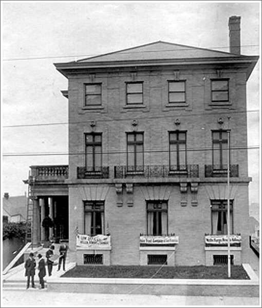 2020 Jackson Street circa 1906