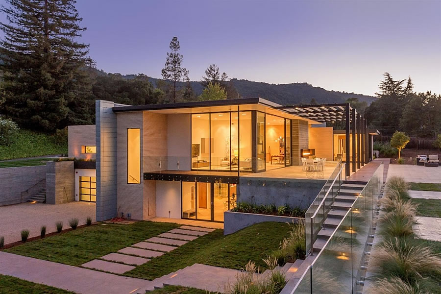 Million Dollar Price Cut for a Modern Silicon Valley Home