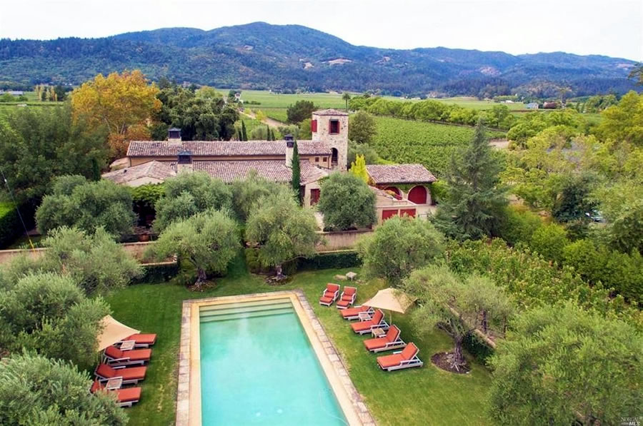 Ciao Bello Seconda Parte: Prime Napa Vineyard and Villa Has Sold