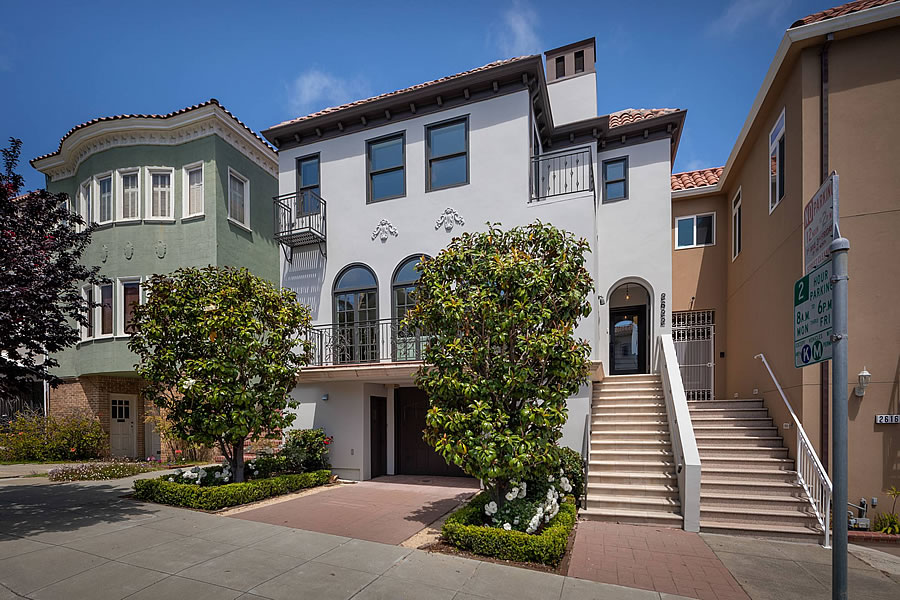 Renovated Cow Hollow Home Reduced to its 2015 Price