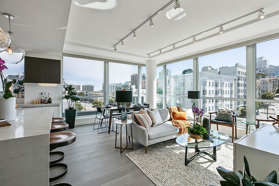 Superlative Penthouse Fetches 1.6 Percent Over Its Early 2015 Price