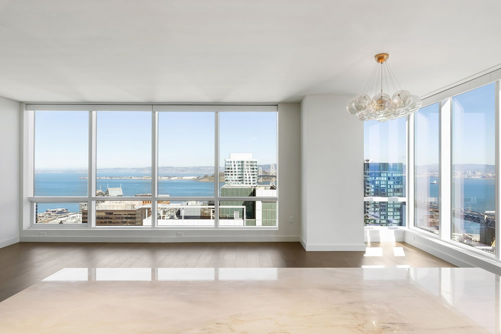 Exceptional and Luxurious View Condo Fetches…